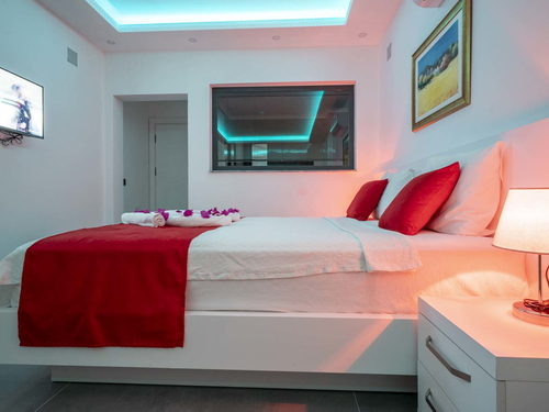  gece  -  Kasım
  | Kalkan Kördere Balayı Villası (Jakuzili, Deniz Manzaralı, Lüks)